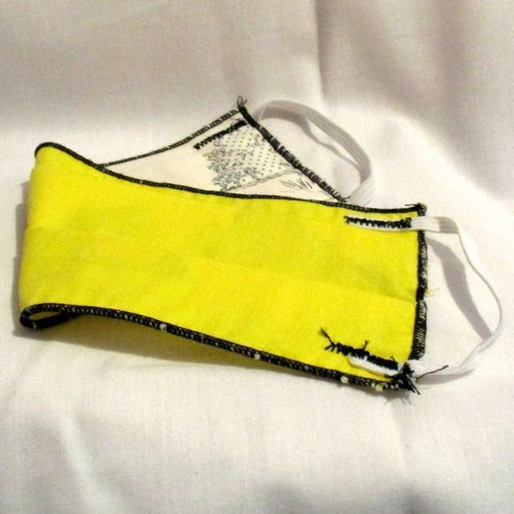 Handcrafted Winnie The Pooh Face Mask - Picture 6 of 6